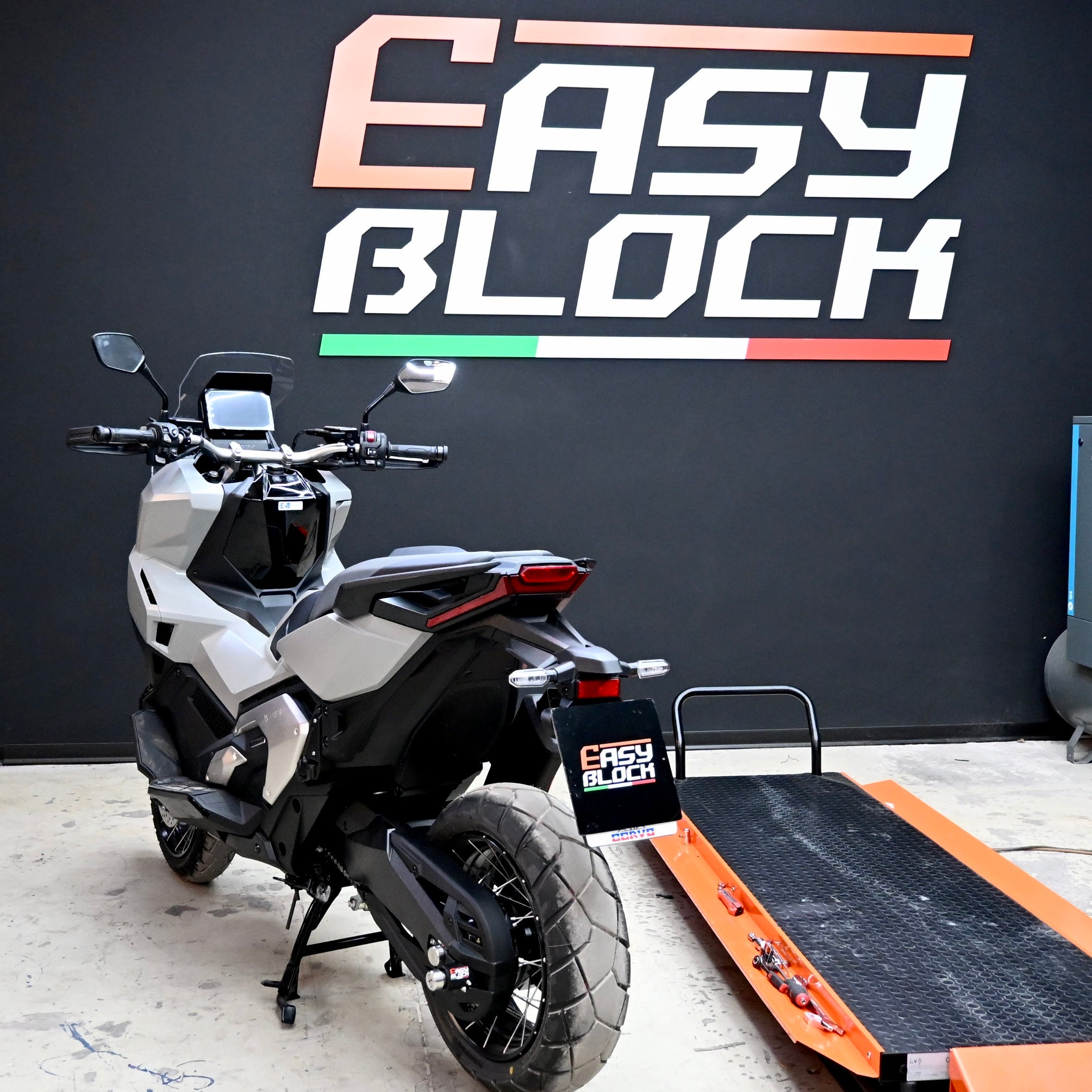 X-ADV 750